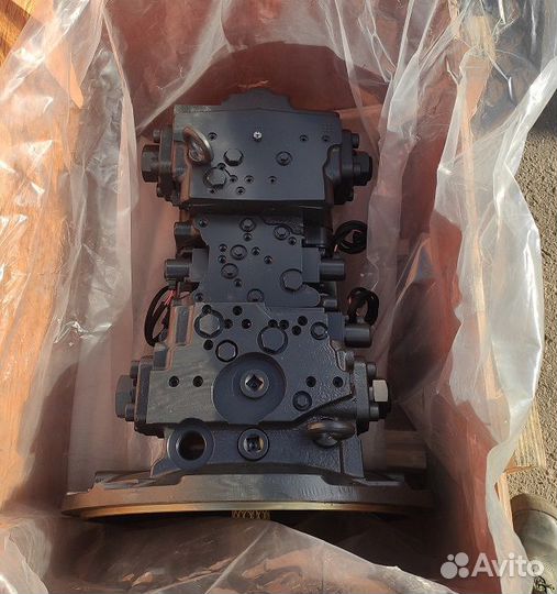 Гидронасос Komatsu PC400-7