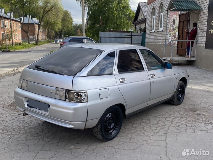 LADA Priora 1.6 МТ, 2014, битый, 180 000 км