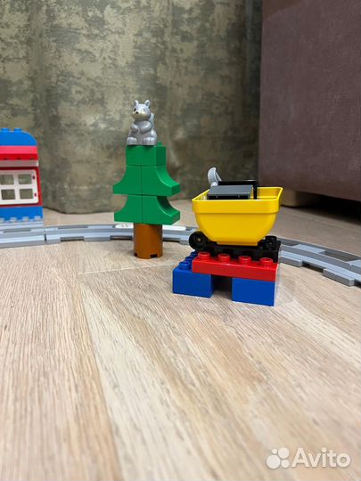 Lego duplo Town Поезд на паровой тяге