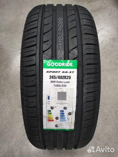 Goodride SA 37 245/40 R20 и 275/35 R20 99W