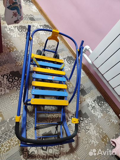 Санки на колесах