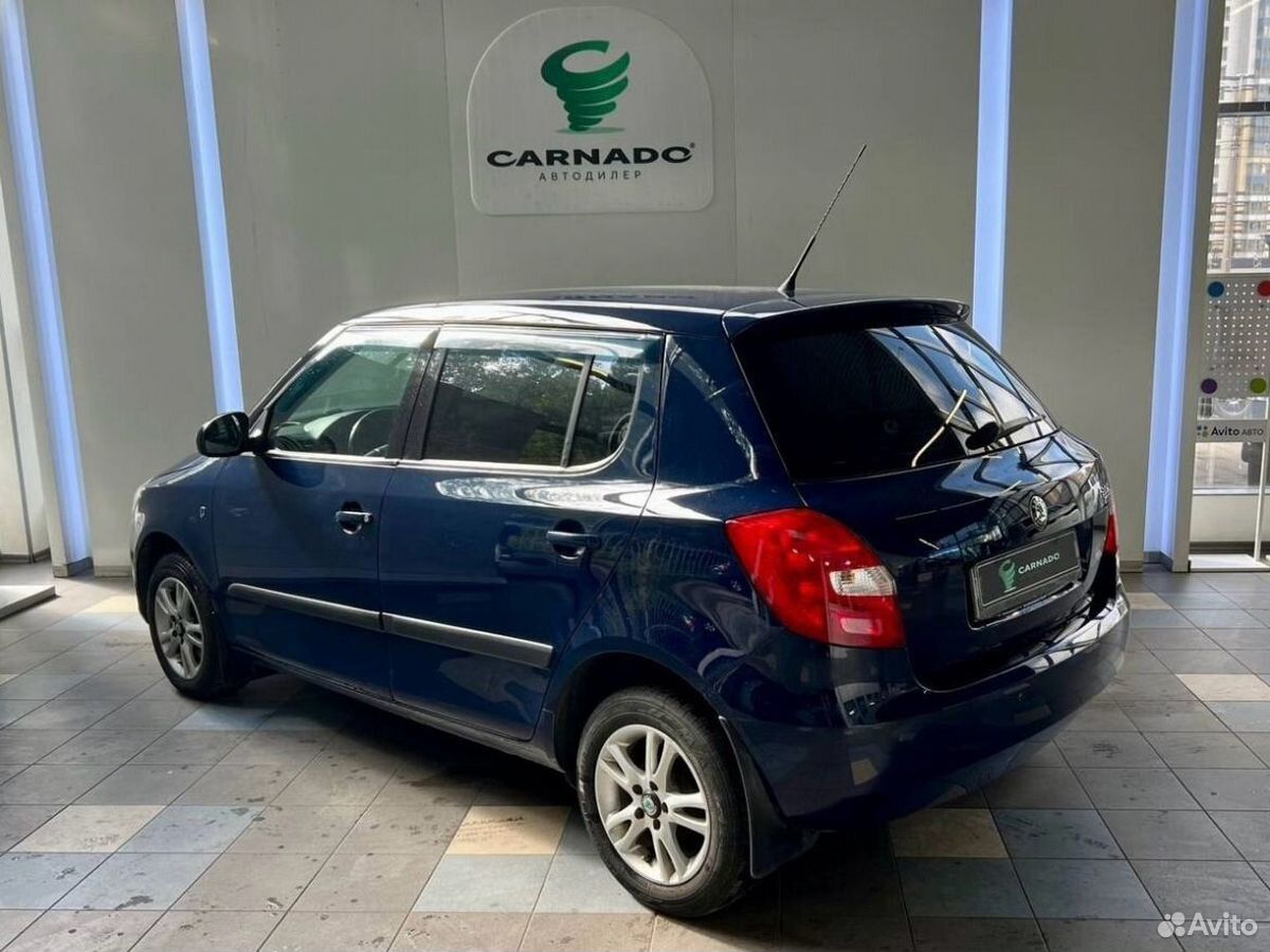 Автомобиль Skoda Fabia, 2010 год, 1.6 AT (105 л.с.) с пробегом купить в СПБ  - Carnado - автомобиль продан