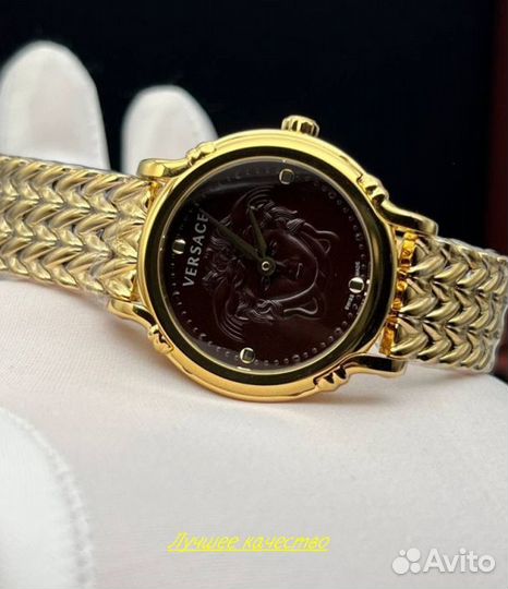 Женские часы Versace