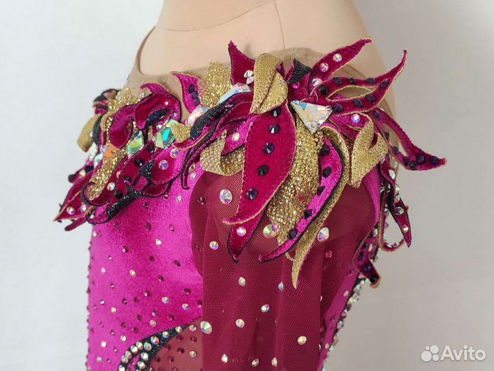 Купальник для художественной гимнастики