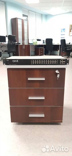 Коммутатор (Свитч) cisco sf102-24 v2