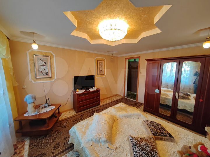 1-к. квартира, 40 м², 1/3 эт.