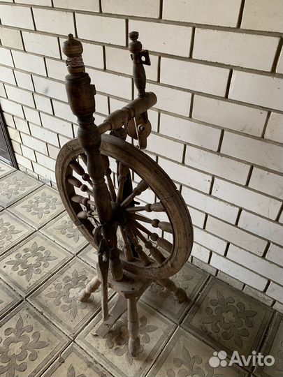 Прялка деревянная старинная