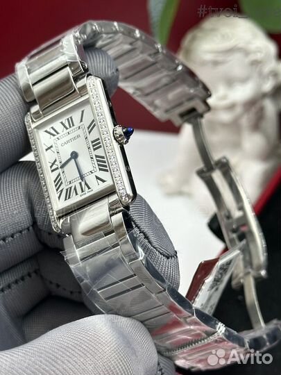 Часы cartier tank