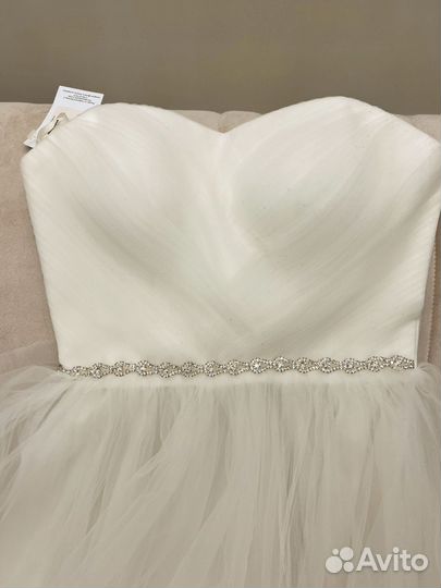 Платье свадебное 40-42 новое с биркой
