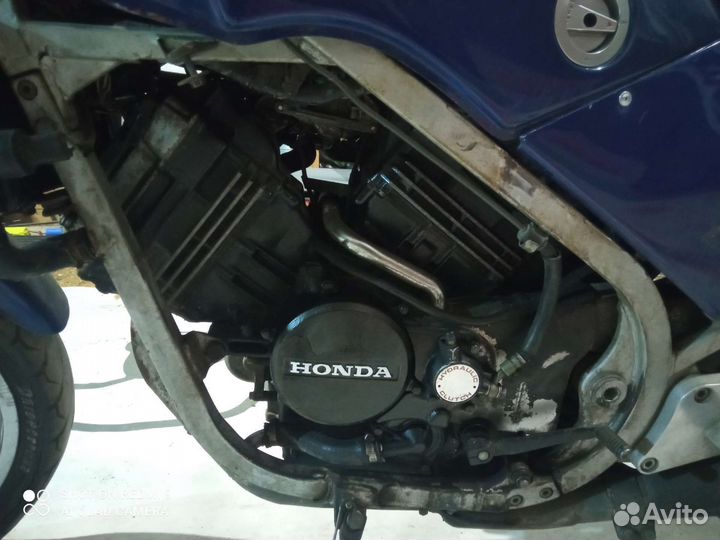 Honda vt250f