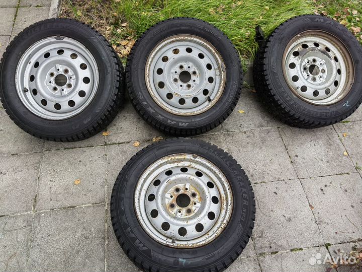 Колеса зимние шипованные 175/65 R14