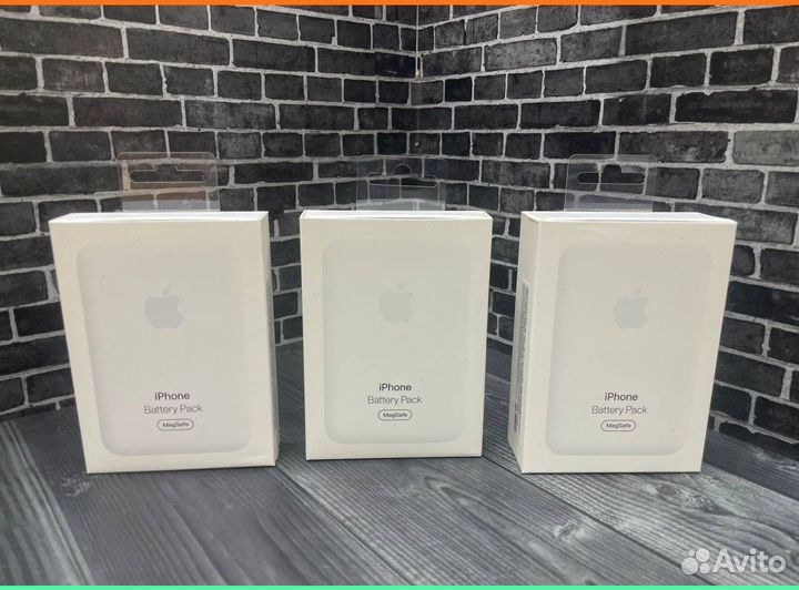 Повербанк Apple для iPhone