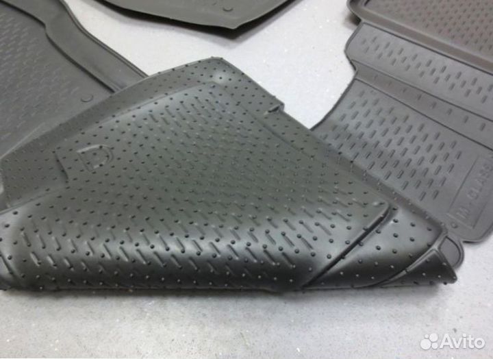 Коврики Mercedes M-Class ML W164 2005-2011