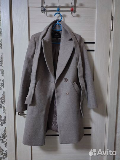 Пальто женское