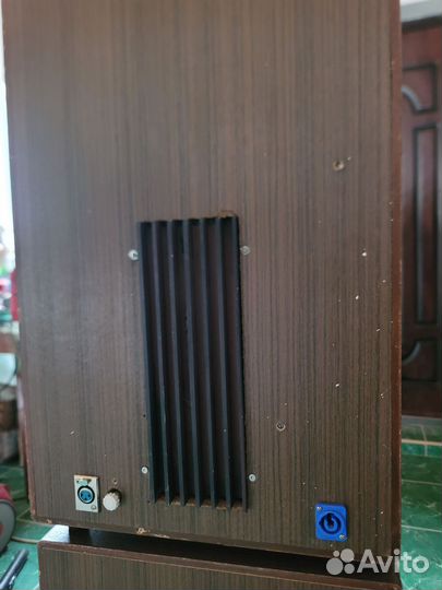 Активные акустические колонки