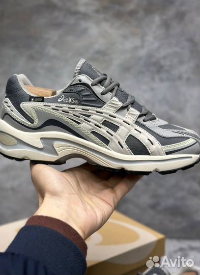 Кроссовки Asics Preleus GoreTex