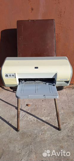 Струйный принтер HP Deskjet D2563