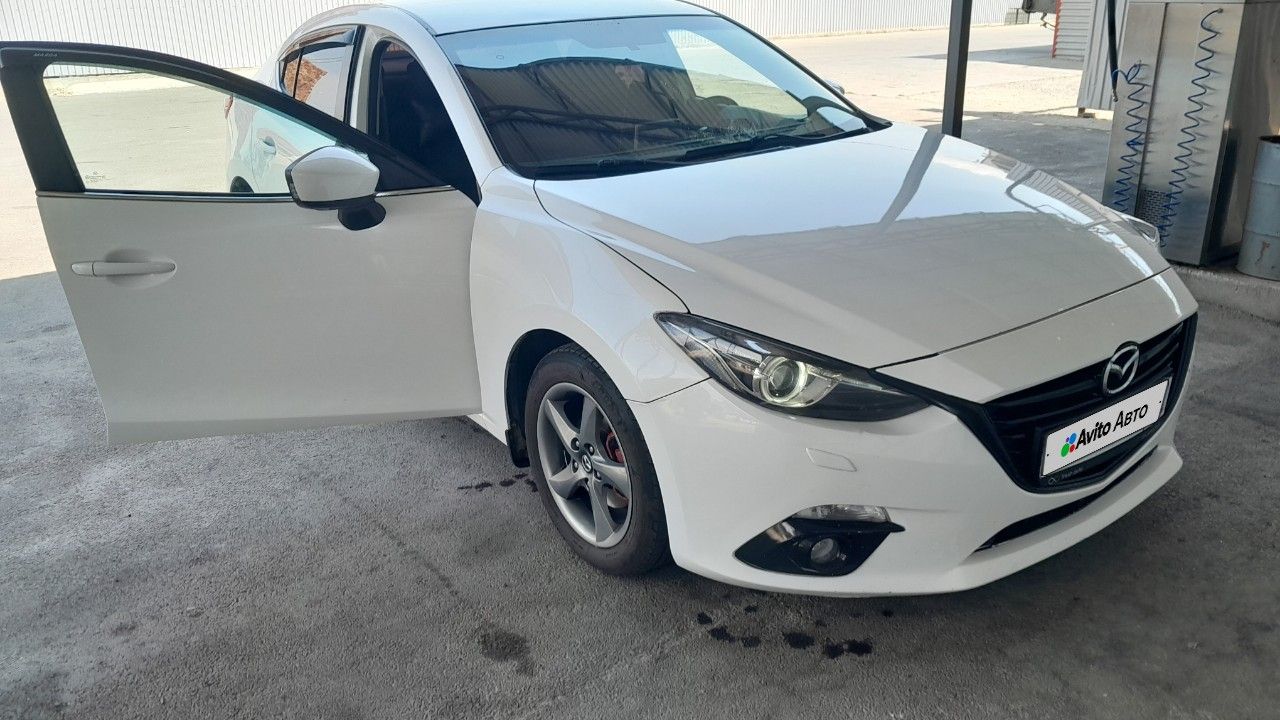 Mazda 3: фото владельца