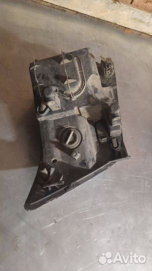 Фара левая Ford Transit 7 2008