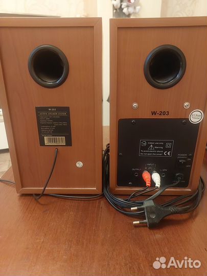 Акустические колонки W 203