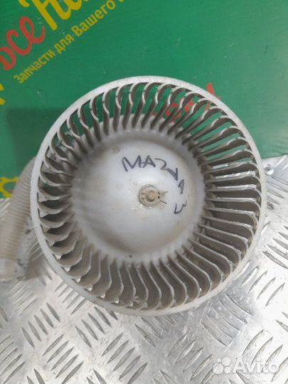 Моторчик печки Mazda 3 седан 1.6 2005