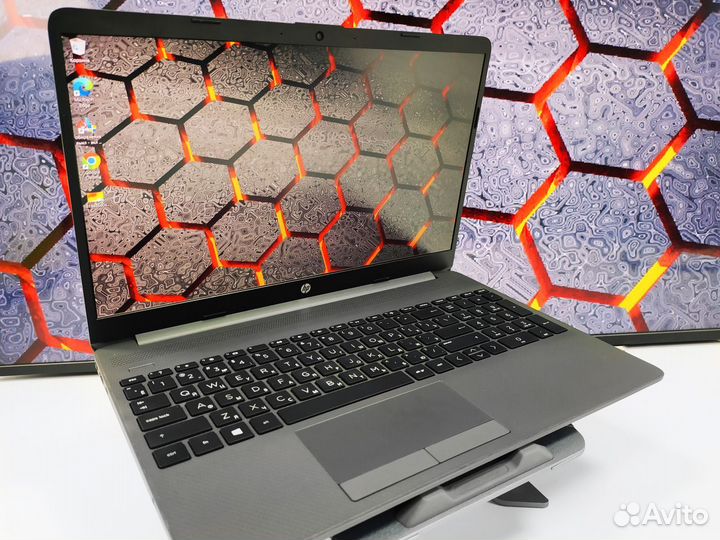 Ноутбук HP для офиса на Ryzen7 / AMD Radeon / SSD