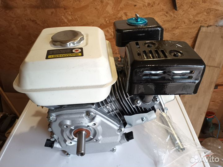 Бензиновый двигатель