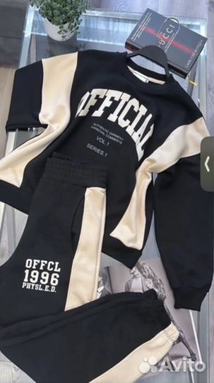 Спортивный костюм женский