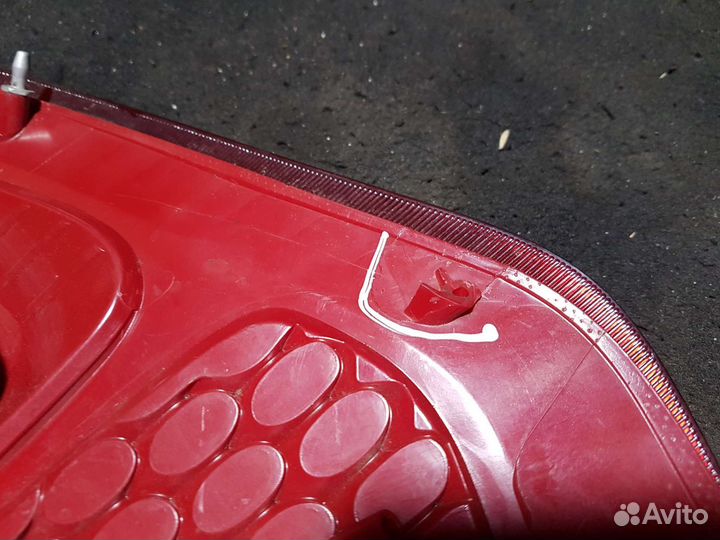 Фонарь задний правый Ford Fiesta MK6 2008-2012