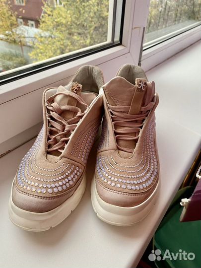 Женские кроссовки ботинки, fabi 36,5 размер