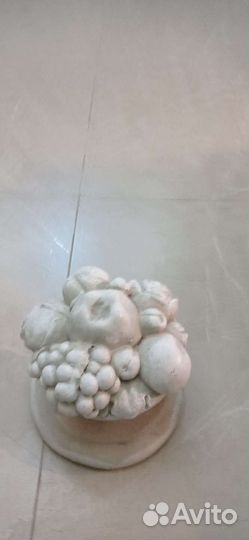 Чаша с фруктами фиборбетон