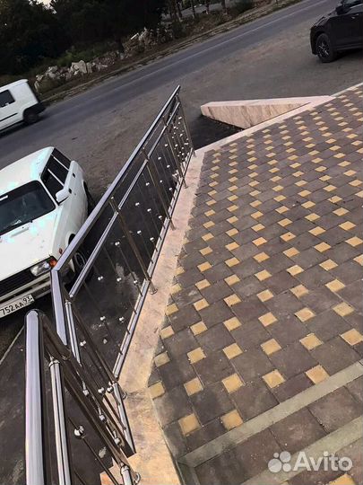 Перила, поручни из нержавеющей стали