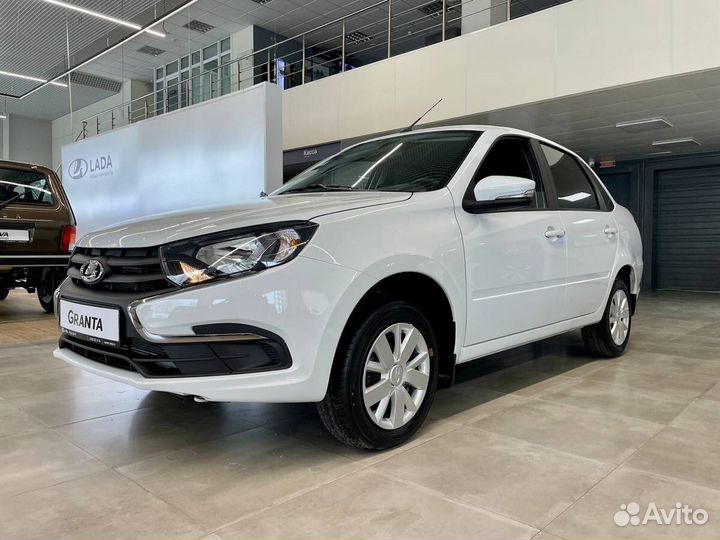 LADA Granta 1.6 МТ, 2023