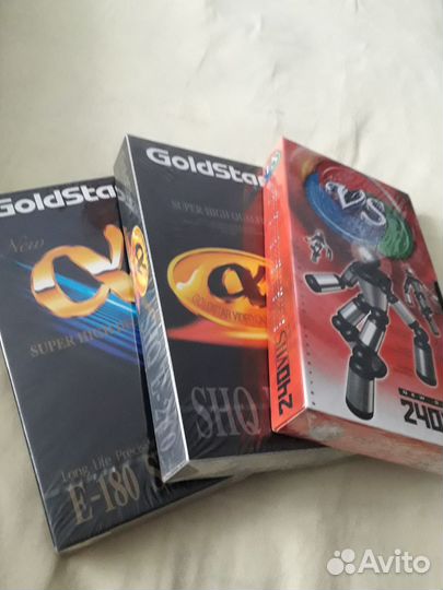 Видеокассеты с фильмами