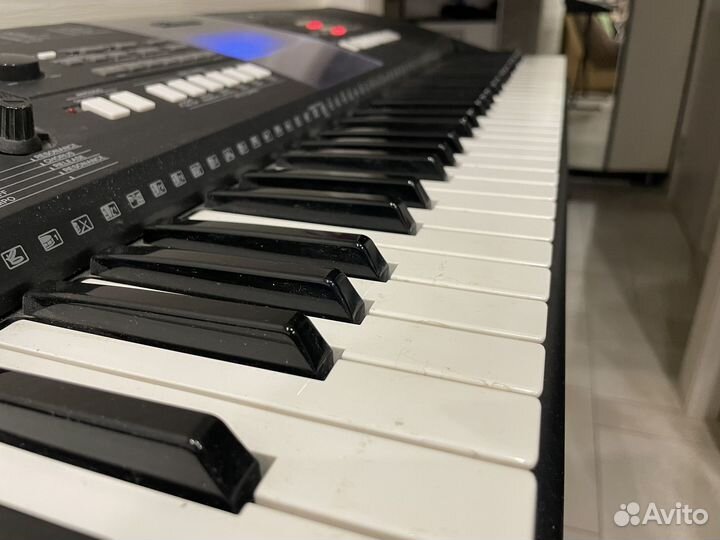 Синтезатор yamaha psr e423