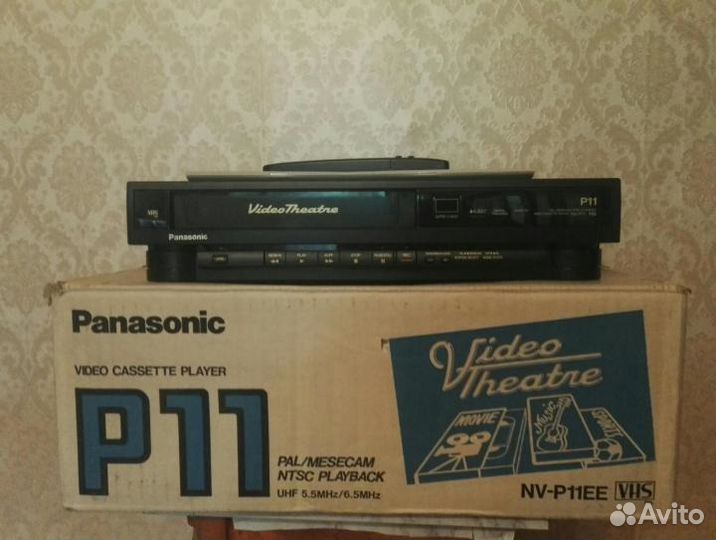 Видеомагнитофон Panasonic