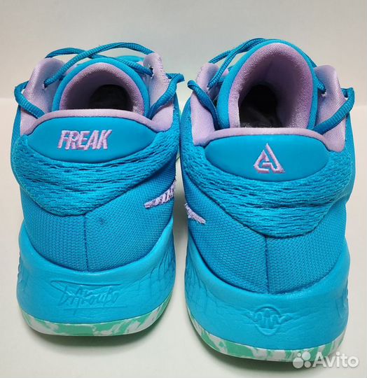 Оригинальные кроссовки Nike Zoom Freak 4