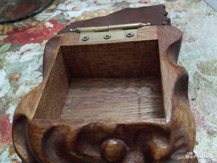 Шкатулка из ценных пород дерева уникальная