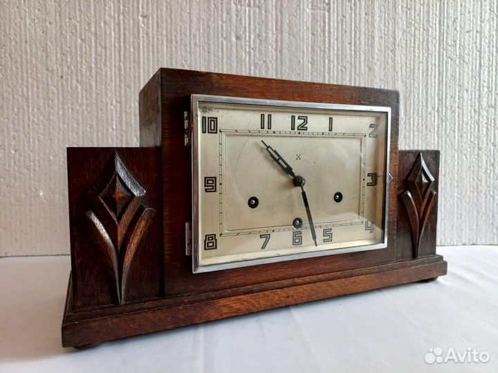 Часы в стиле арт-деко, Германия