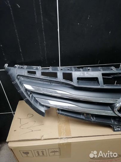 Решетка радиатора Hyundai solaris 1 2014-2017