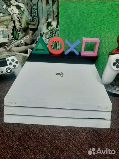 Sony ps4 + прошита + 10.000 игр