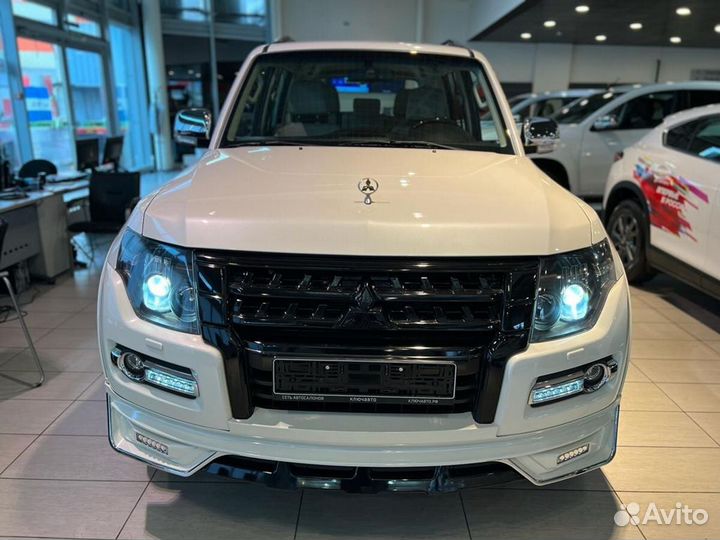 Mitsubishi Pajero 3.8 AT, 2019