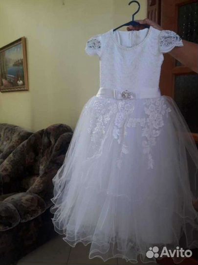 Нарядное платье