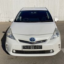 Toyota Prius Alpha 1.8 CVT, 2013, 228 000 км, с пробегом, цена 1 300 000 руб.