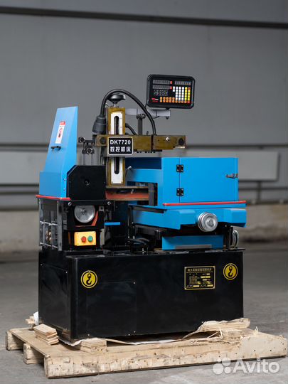 Электроэрозионный станок DK7720