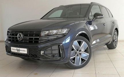 Volkswagen Touareg 3.0 AT, 2024