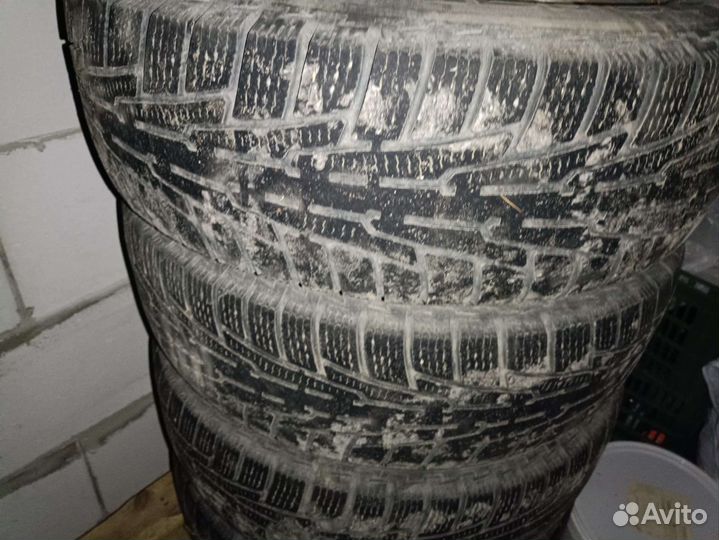 Nokian Tyres Hakka Z SUV 215/70 R16 100R