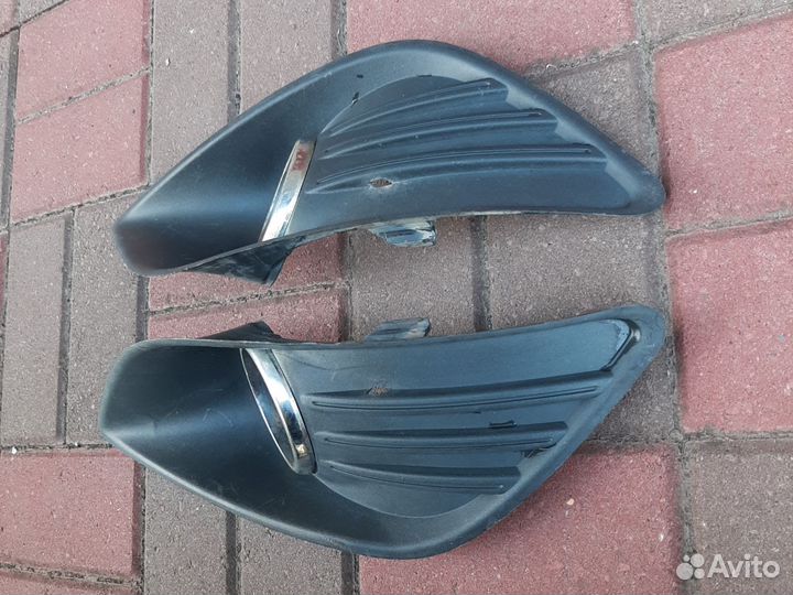 Накладка противотуманной фары Ford Focus 2