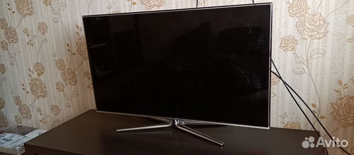 Телевизор SMART tv Самсунг 46