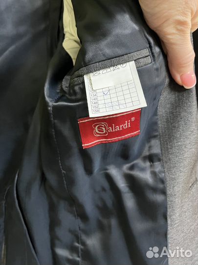 Пиджак для мальчика 134